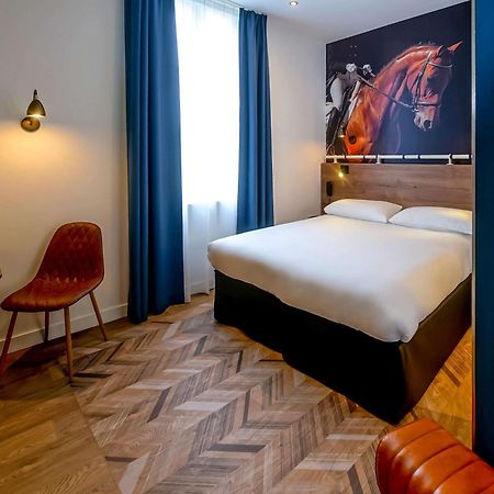 Ibis Styles Saumur Gare Centre Exterior foto