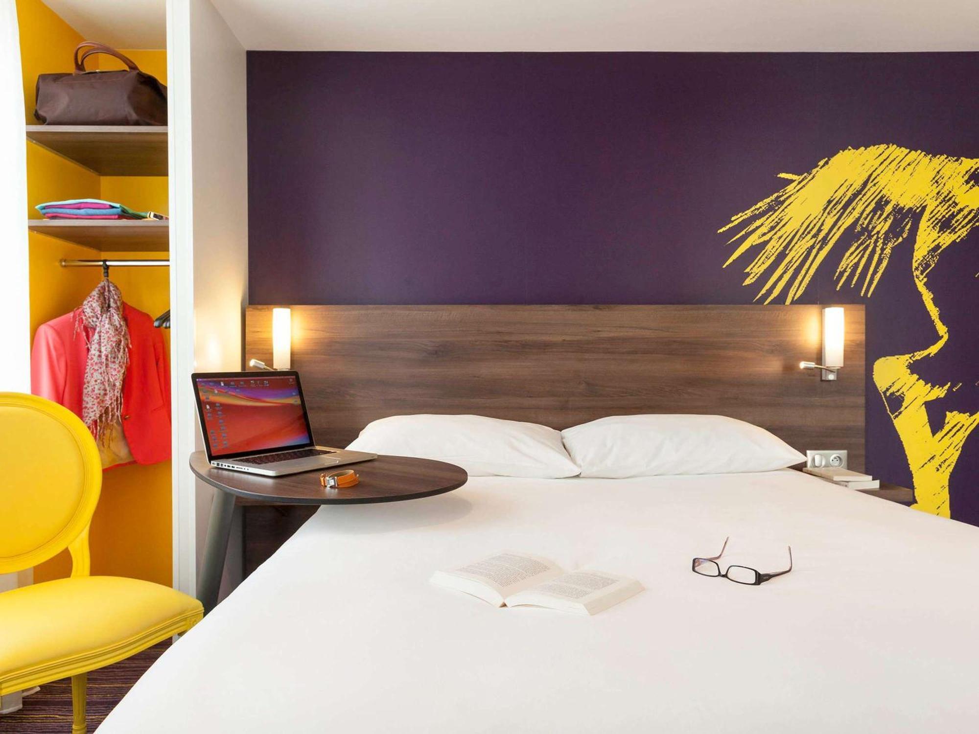 Ibis Styles Saumur Gare Centre Exterior foto