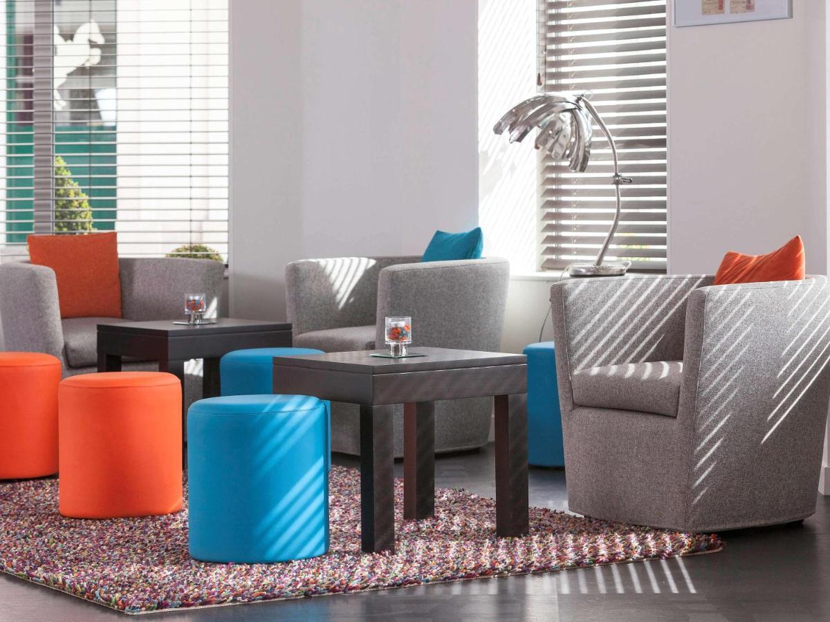 Ibis Styles Saumur Gare Centre Exterior foto